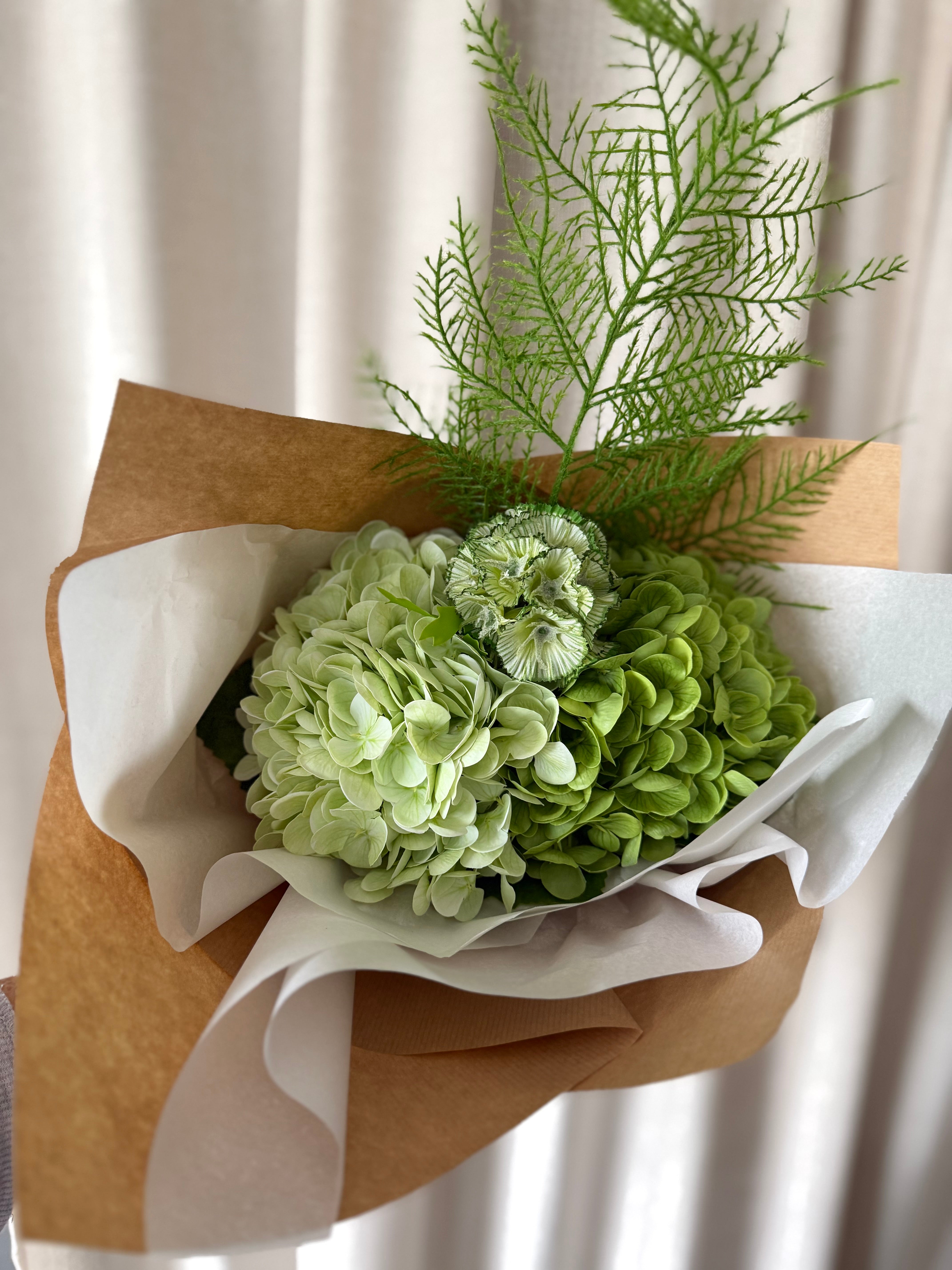 Simplicity Green bouquet