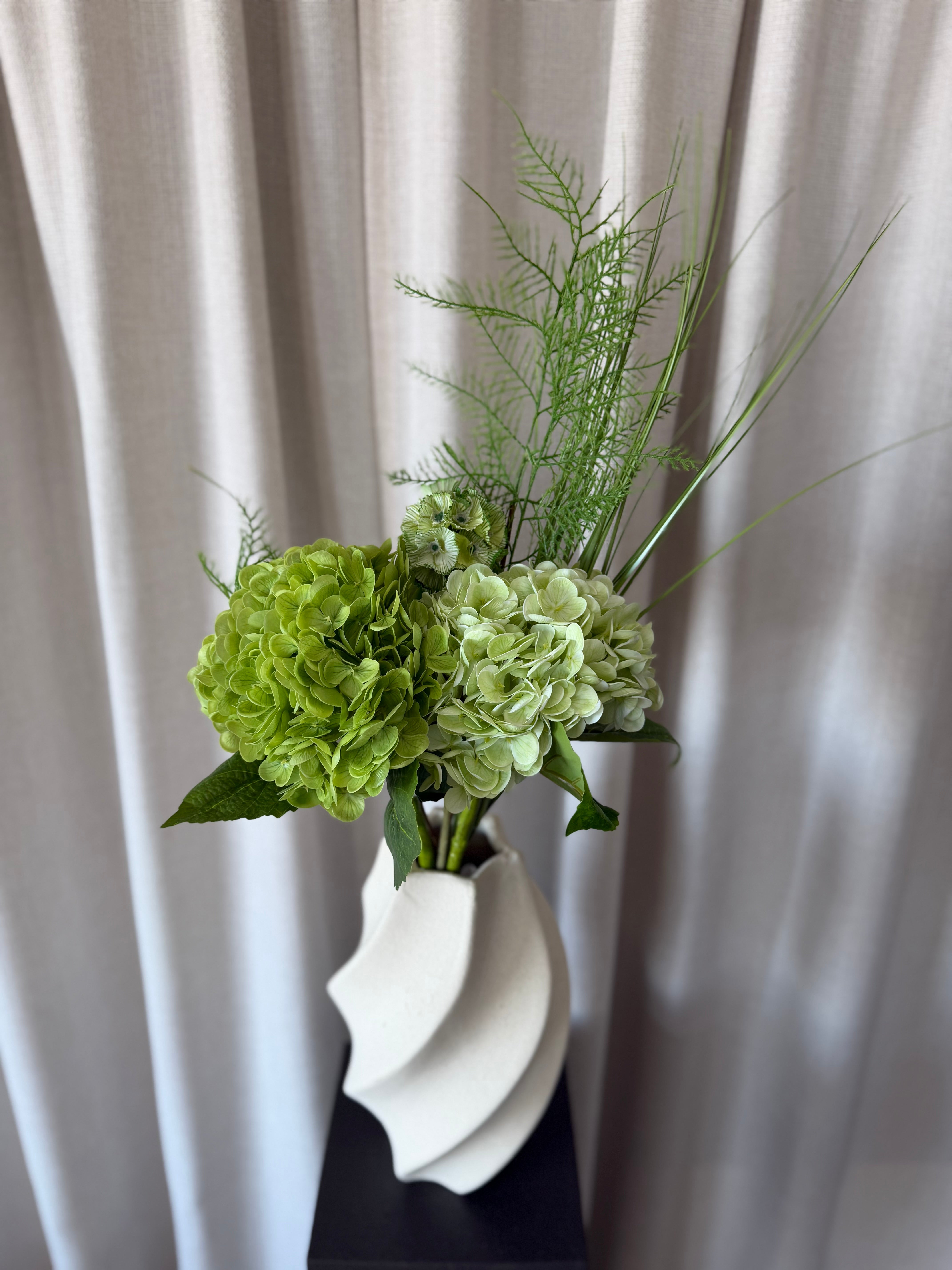 Simplicity Green bouquet