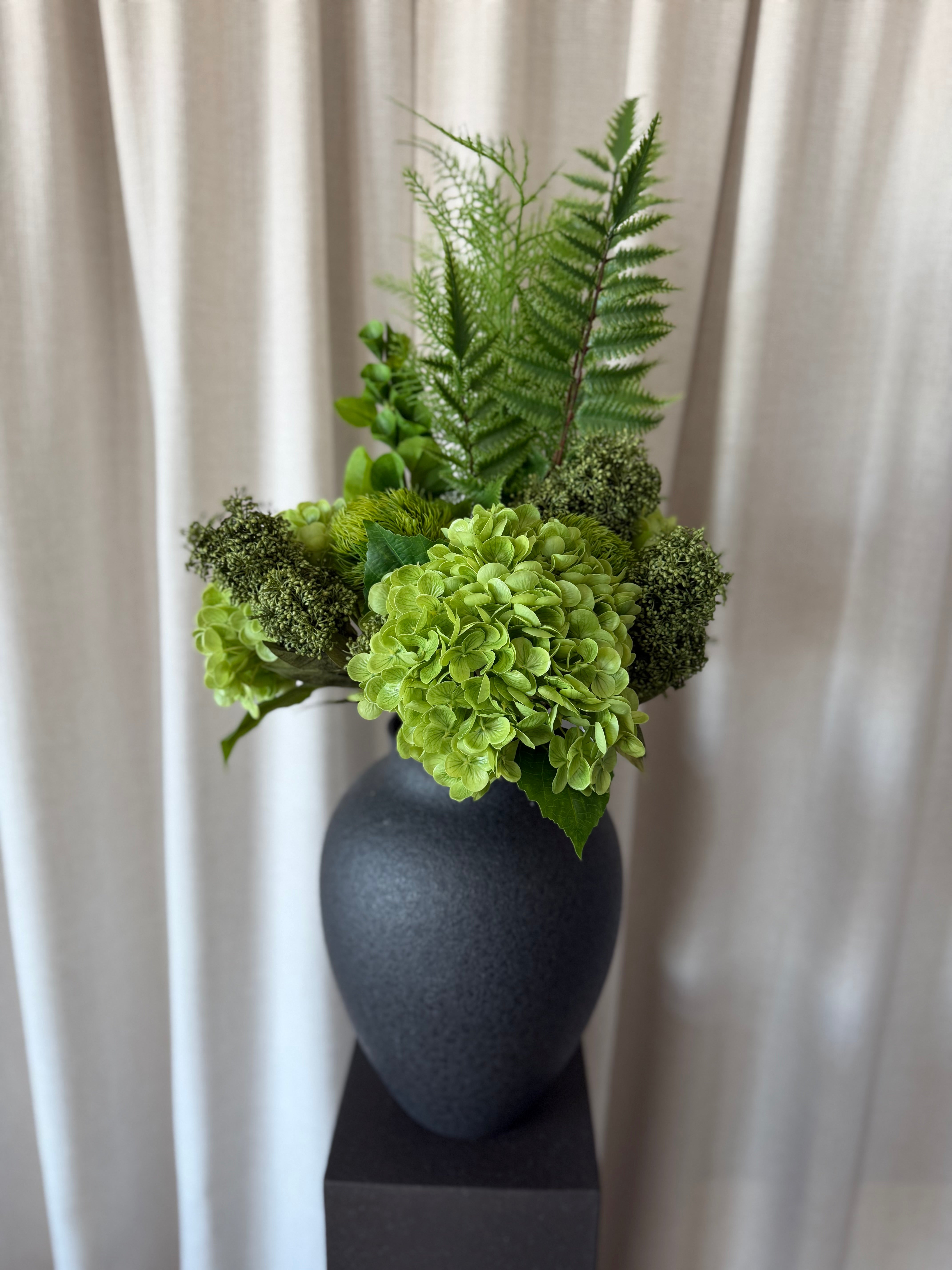 Green Anthea bouquet
