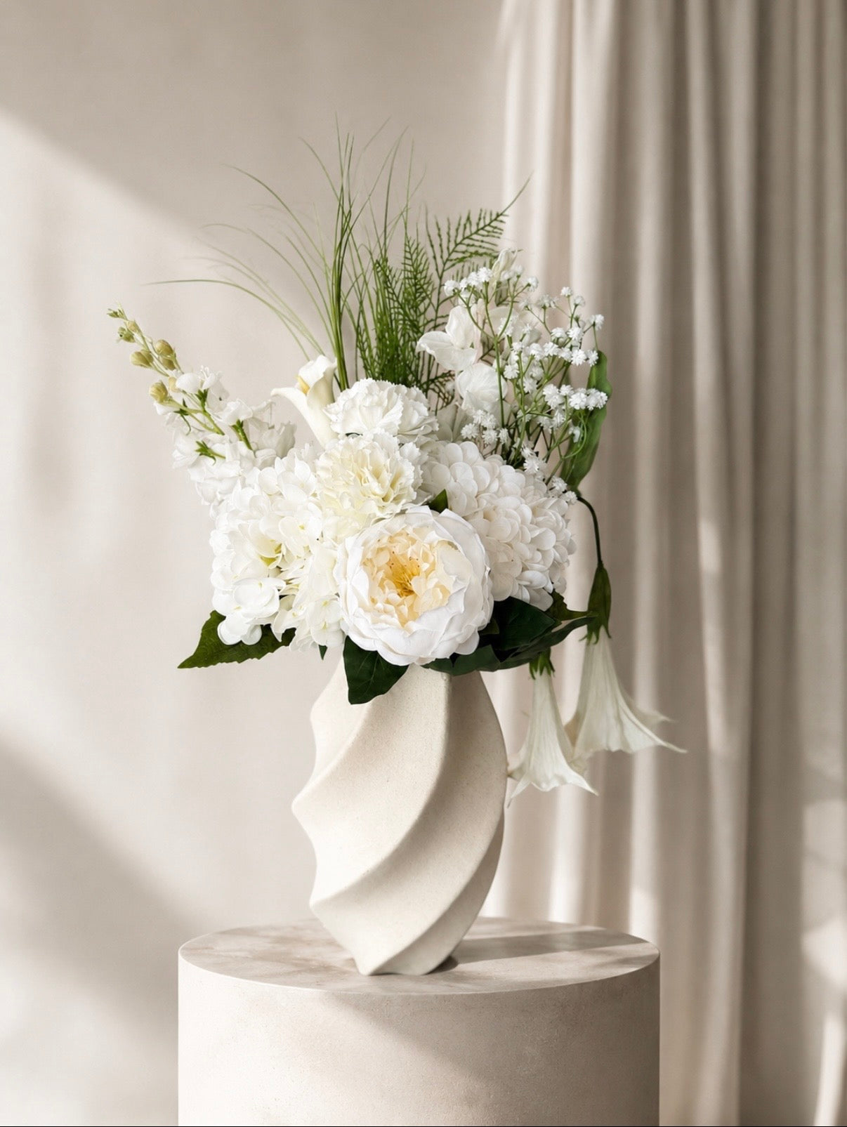 White Santorini bouquet