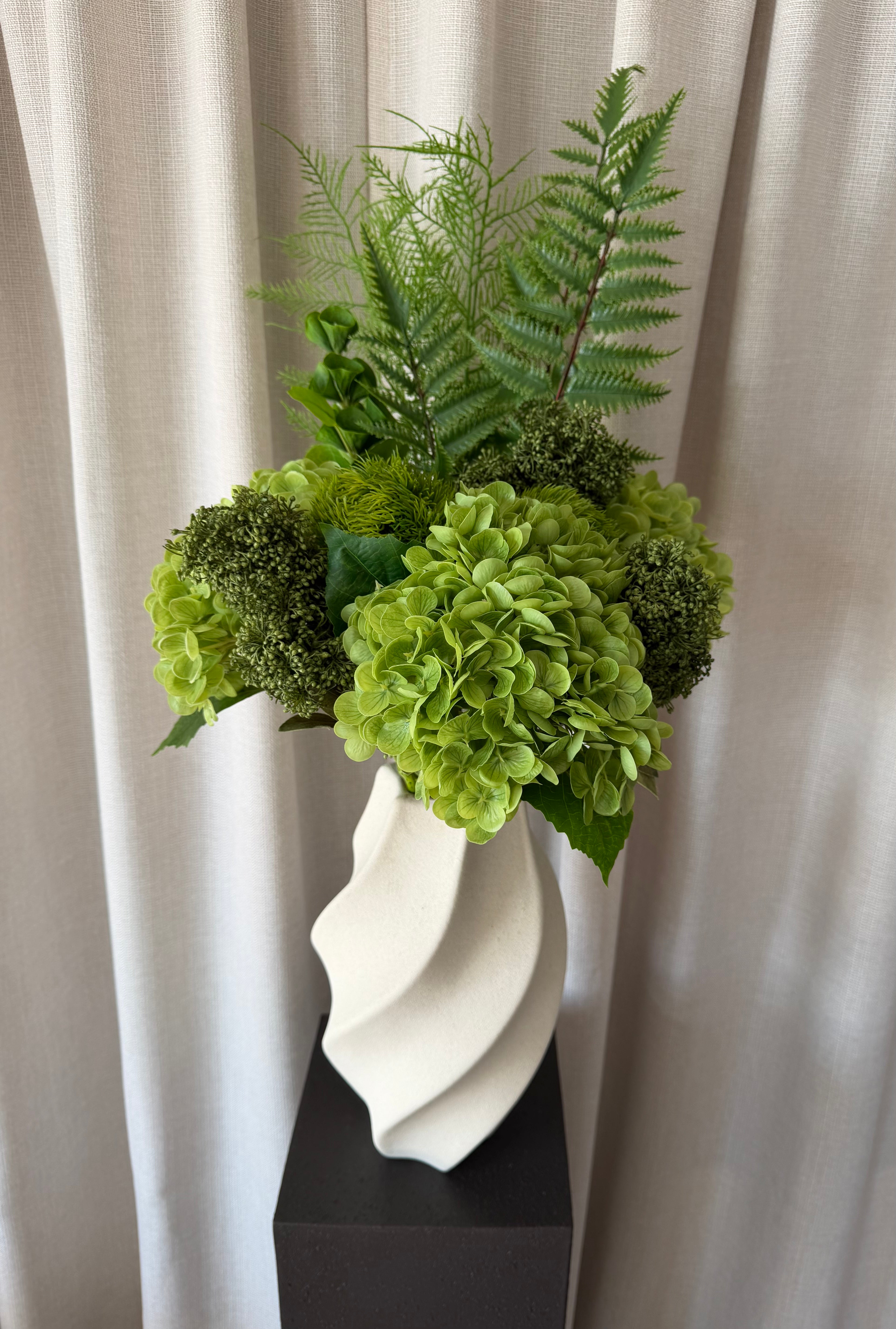 Green Anthea bouquet